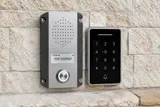 Securecom TITAN 4G mobiilsidevõrgu fonolukusüsteem, hõbedane (1/3)