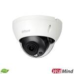 KAAMERAMAAILM.EE - Dahua IPC-HDBW5442R-ASE 4MP IP kuppelkaamera (ePoE, WDR(140), WizMind, IR50m, mSD, I/O, audio, 2.8mm/113°) valge kuppel ja must objektiiv on paigaldatud valgele pinnale.