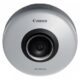 KAAMERAMAAILM.EE - Hõbedast värvi NETWORK CAMERA VB-S30D MkII, mis on kujutatud esiplaanil, objektiivi keskel ringikujulises korpuses.