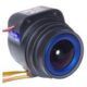 KAAMERAMAAILM.EE - Lähivaade kompaktsest mustast 4K-resolutsiooniga 12-50 mm D/N-kaamera objektiivist, mis on rõhutatud sinise rõngaga ja kinnitatud mitme värvilise juhtmega, isoleeritud valgel taustal kvaliteetse pildistamise jaoks.